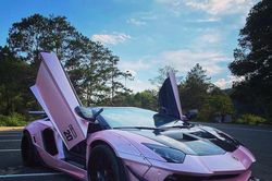 Siêu xe Lamborghini Aventador LP700-4 đắt nhất Việt Nam 4 lần đổi màu
