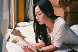 Những câu chuyện nhỏ và những bài học lớn