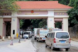 Ngày 5-4: Xuất, nhập khẩu 1.379 xe hàng qua các cửa khẩu phía Bắc
