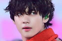 Chuyên nghiệp như V (BTS) cũng có ngày bị chê 'trình diễn không có tâm'?
