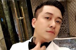 Tuấn Hưng: 'Có người hỏi tôi sao không bán xe hơi làm từ thiện'