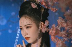 Ly Phượng Nương và đòn đánh ghen khó tin