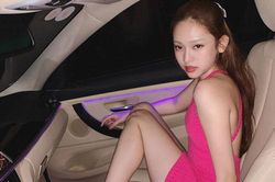 Khoe nhan sắc thu hút nhưng tinh ý mới nhận ra lông mày của Thúy Vi hình như 'không cánh mà bay'