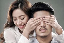 'Vết trượt dài' của sếp bà từ khi có cậu trợ lý trẻ, đẹp trai