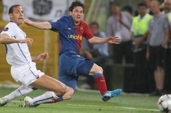 Rio Ferdinand thú nhận sự thật sau sai lầm lịch sử trước Barca