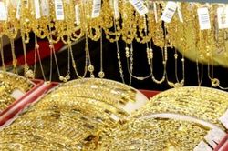 Giá vàng, tỷ giá ngoại tệ 9/4: Nhiều khả năng sẽ mất mốc 48 triệu đồng /1 lượng