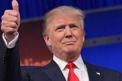 Tổng thống Trump cảm ơn Việt Nam phối hợp cung cấp 450.000 bộ bảo hộ chống COVID-19