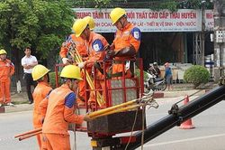 Ngành Điện: Nâng cao ý thức phòng ngừa tai nạn lao động