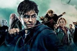 Không cần Netflix, teen vẫn có thể 'cày' Harry Potter trên tivi tại nhà!