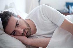 Biết 4 lý do này, đảm bảo bạn sẽ không bao giờ để bụng rỗng khi đi ngủ nữa!