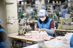Gói gia hạn thuế 180 nghìn tỷ có hiệu lực, doanh nghiệp vẫn mong được hỗ trợ thêm
