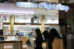 Samsung thống trị thị trường chip nhớ smartphone năm 2019