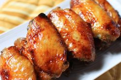 Nướng cánh gà với khoai tây đơn giản cho bữa tối