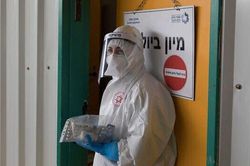 Israel: Ghi nhận hơn 10.500 ca nhiễm Covid-19, bắt đầu điều trị bệnh nhân bằng huyết tương