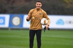 Vì sao MU tuyệt đối không được mắc tiếp sai lầm với Alexis Sanchez?