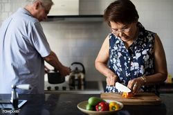 Đàn ông ngoại tình thường 'giả nai' thốt ra những câu này