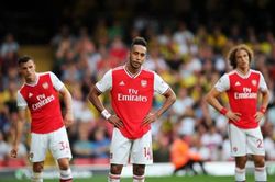 Arsenal ra 2 phương án, buộc cầu thủ phải giảm lương