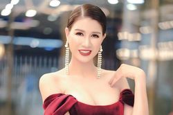 Trang Khàn lí giải vì sao mình sống thẳng nhưng 'bạn bè lại bỏ hết mà đi', cần bán hàng cho người có văn minh và trí tuệ