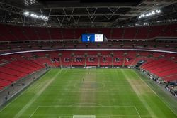 Premier League sẽ dùng Wembley làm sân trung lập