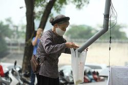 Suối nguồn sẻ chia từ hạt gạo
