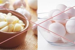 Những thực phẩm tuyệt đối không ăn cùng tỏi nếu không 'rước bệnh vào người'