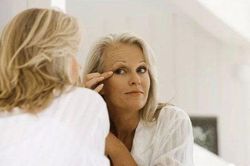 Bí quyết giúp tránh nếp nhăn sâu trên mặt
