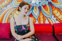 Hot girl Việt múa côn như Lý Tiểu Long gây mê bằng body nuột nà