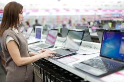 Các nhà sản xuất PC tăng trưởng ngược vì virus Corona