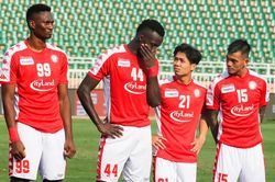 Lo COVID-19, AFC hoãn tất cả giải đấu hết tháng 6