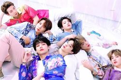 Công ty khác chỉ mong có hình đẹp của idol để đăng, Big Hit lại tranh thủ 'dìm hàng' BTS?