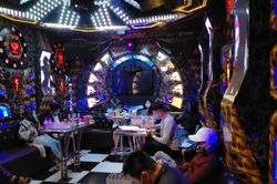 Bắt quả tang nhóm đối tượng mở 'tiệc' ma túy trong quán karaoke