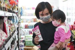 'Tôi hưởng ứng tiếp tục cách ly xã hội để giúp dập dịch triệt để'
