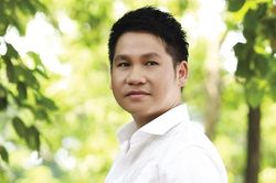 Trọng Tấn quyên góp được 15 tấn gạo cho người nghèo