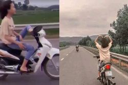 Xử phạt nữ sinh lớp 10 ở Tuyên Quang lái xe máy bằng chân, giơ tay 'thả tim'