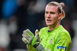 Loris Karius tuyên bố sẽ không vội rời Liverpool