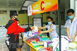 Gian hàng '0 đồng' giúp đỡ bệnh nhi trong mùa dịch COVID-19