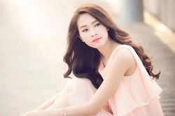 Kiểu phụ nữ khiến đàn ông lần đầu gặp đã 'uống lầm một ánh mắt, cơn say theo nửa đời'