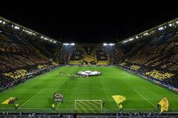 COVID-19: Bundesliga đóng cửa hết tháng 8, 13 CLB có nguy cơ phá sản