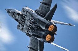 'Ma tốc độ' MiG-31 dính lỗi nặng, cắm đầu đâm thẳng xuống đất