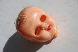 Chuyện rùng rợn về những con búp bê bị 'ma ám'