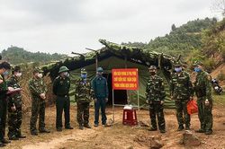 Tấm lá chắn nơi tuyến đầu phòng dịch