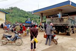 Tích trữ xăng dầu trong nhà: Quả 'bom' nổ chậm