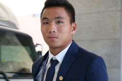 Trần Thành từ người hùng U19 Việt Nam đến ngày ngồi ngoài sân cỏ