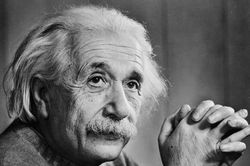 Phát hiện thiên văn học củng cố thuyết tương đối rộng của Albert Einstein