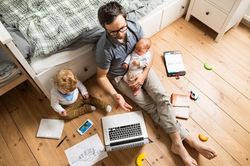 Khi đại dịch kết thúc, bạn muốn làm việc tại văn phòng hay tại nhà?