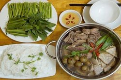 Thơm ngon vịt om sấu