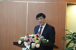 Thứ trưởng Nguyễn Thanh Long: Sức khỏe của phi công mắc COVID-19 nặng đã có nhiều tiến triển