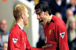 Scholes chỉ ra điểm Rashford cần học Nistelrooy - 'sát thủ' nguy hiểm nhất M.U
