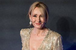JK Rowling mua được căn nhà tuổi thơ truyền cảm hứng cho tác phẩm 'Harry Potter'