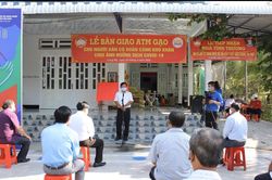 Hậu Giang, Bến Tre đưa nhiều 'ATM gạo' hỗ trợ người dân khó khăn